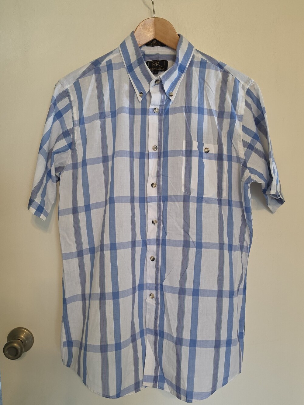 Gentlemen's Row Short Sleeve Shirt Size Large